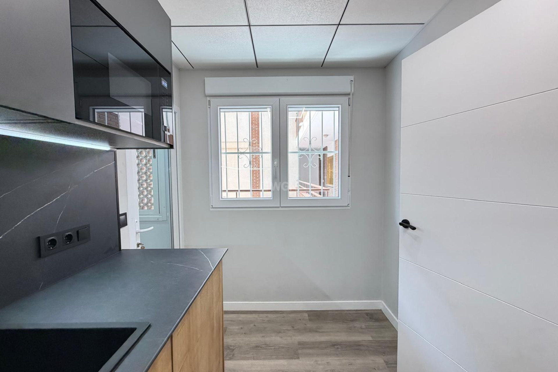Wiederverkauf - Wohnung - Torrevieja - Estacion De Autobuses