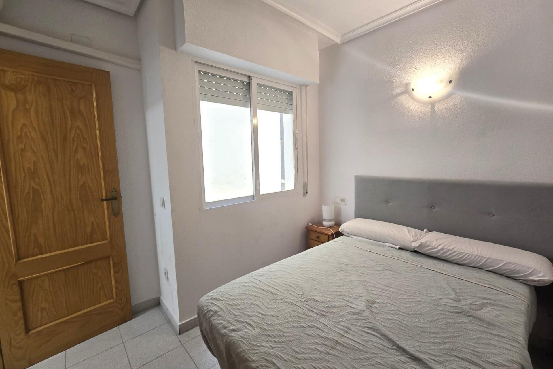 Wiederverkauf - Wohnung - Torrevieja - La Mata Pueblo