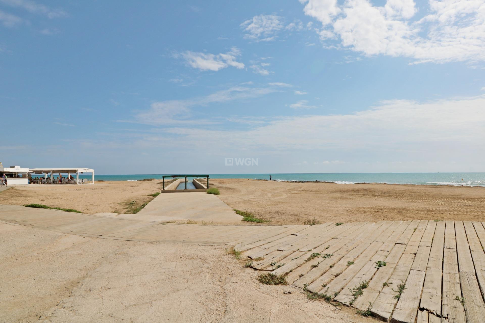 Wiederverkauf - Wohnung - Torrevieja - La Mata Pueblo