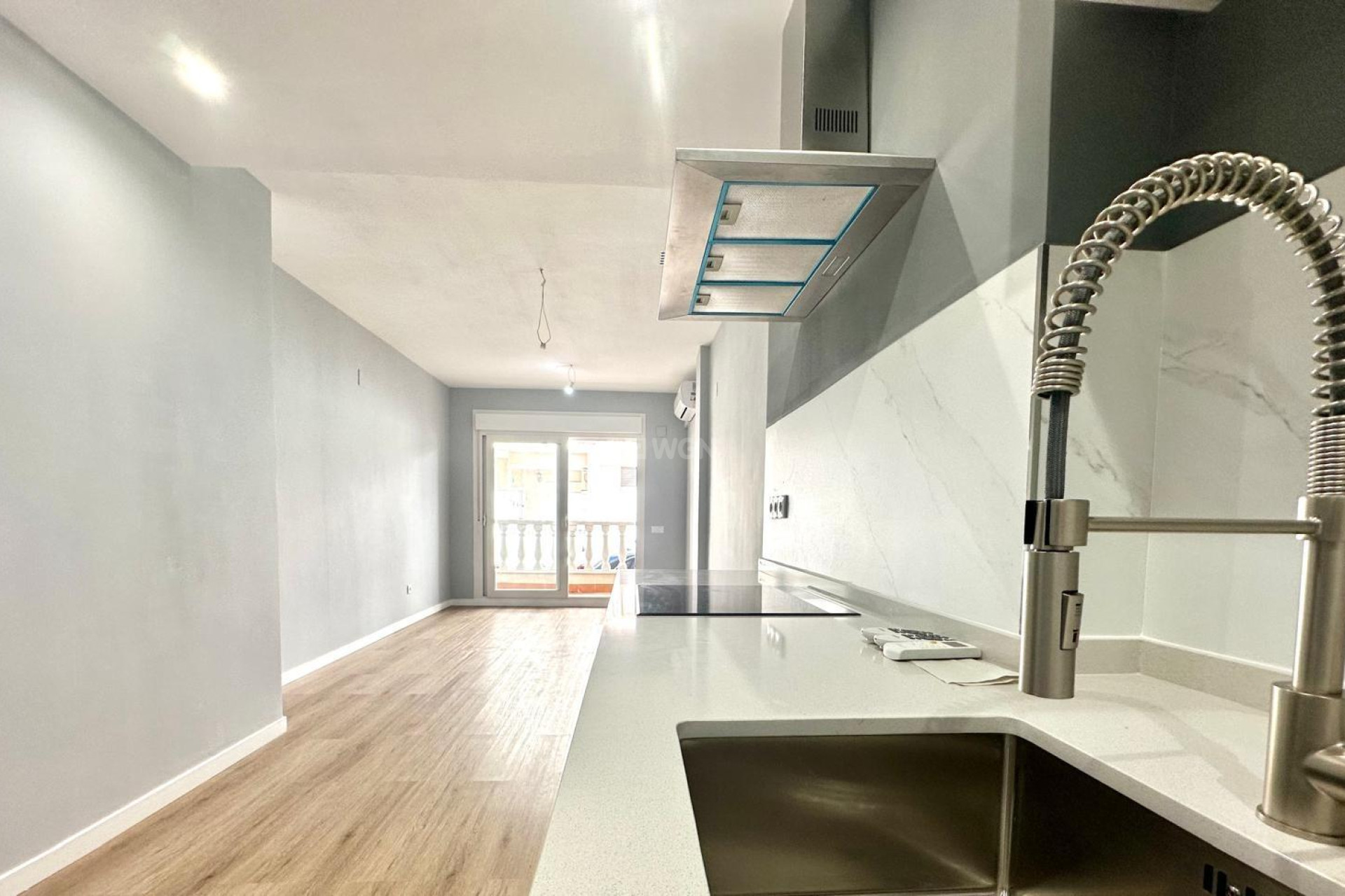 Wiederverkauf - Wohnung - Torrevieja - La Mata Pueblo