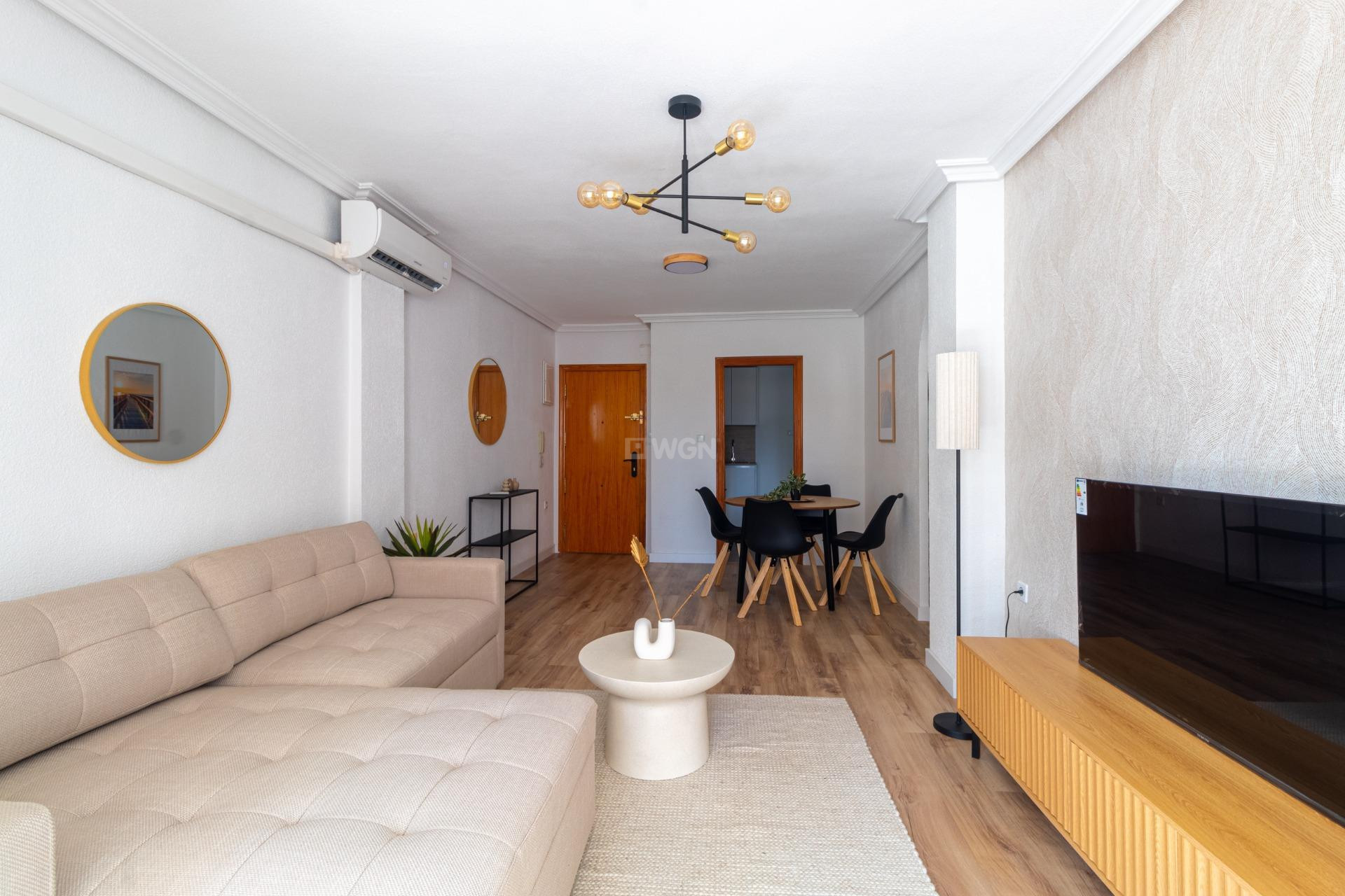 Wiederverkauf - Wohnung - Torrevieja - La Mata Pueblo