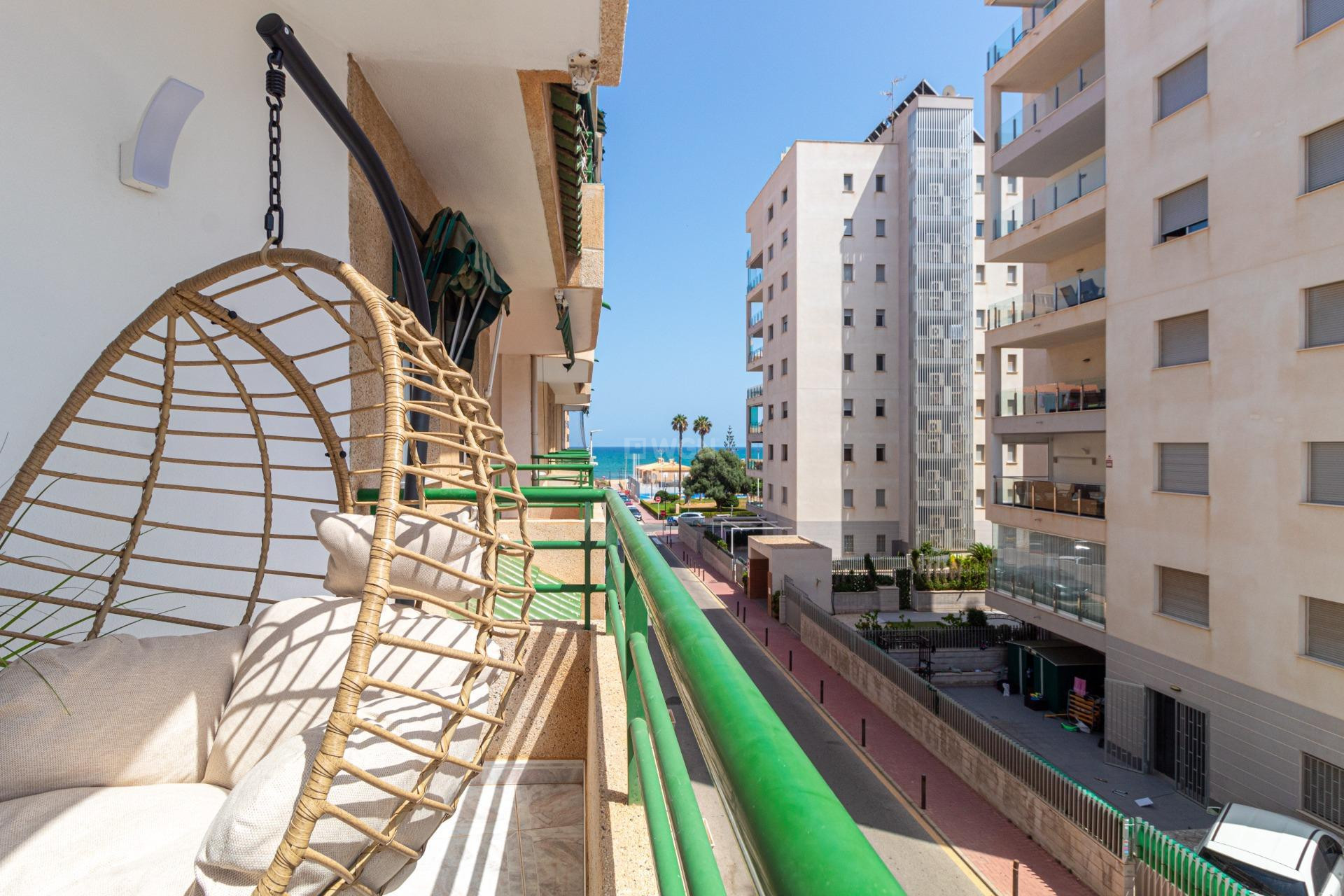 Wiederverkauf - Wohnung - Torrevieja - La Mata Pueblo