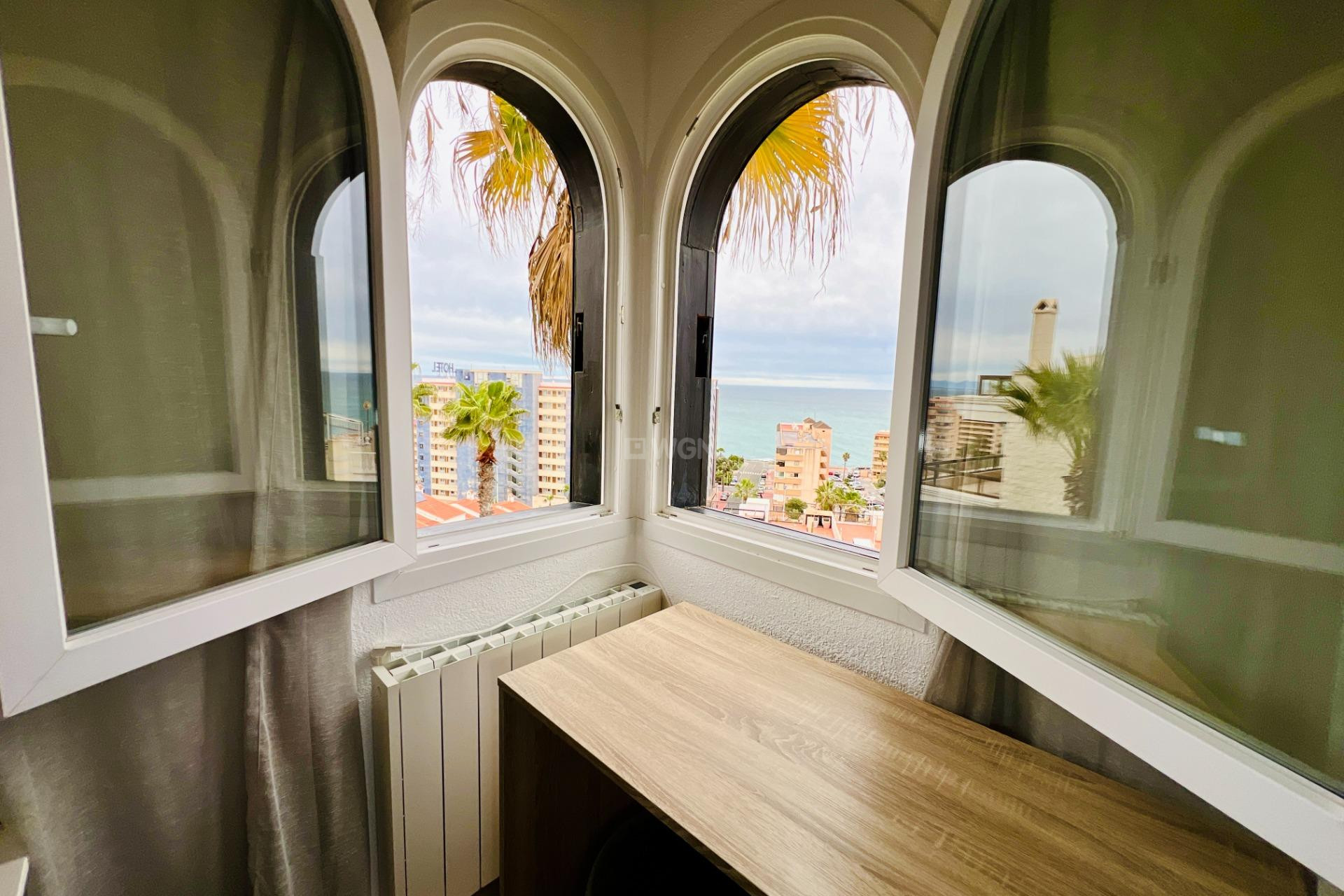 Wiederverkauf - Wohnung - Torrevieja - Miramar - Torre Del Moro