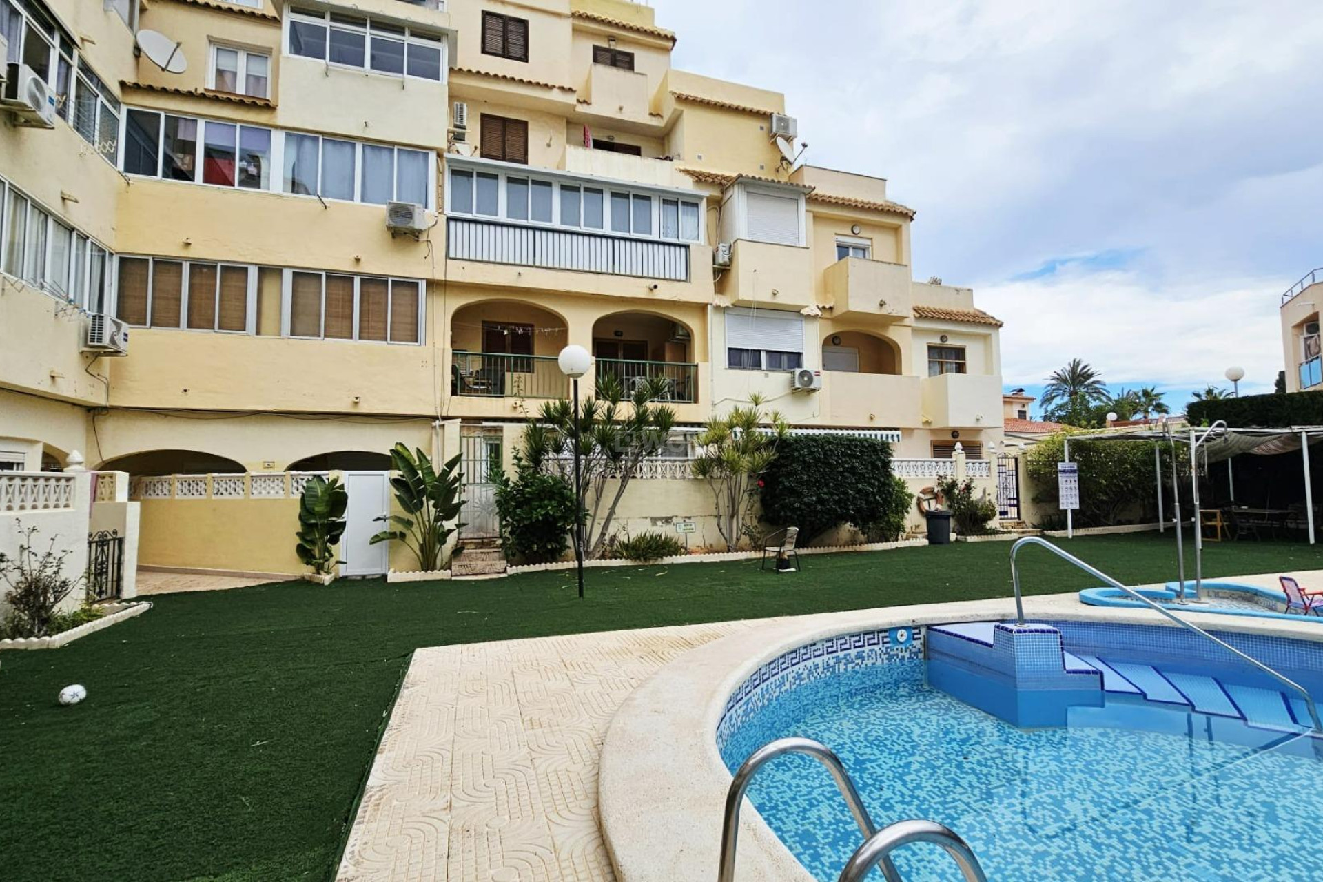 Wiederverkauf - Wohnung - Torrevieja - Nueva Torrevieja