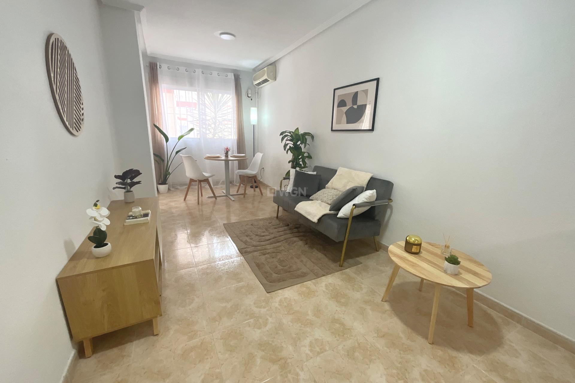 Wiederverkauf - Wohnung - Torrevieja - PARQUE DE LAS NACIONES