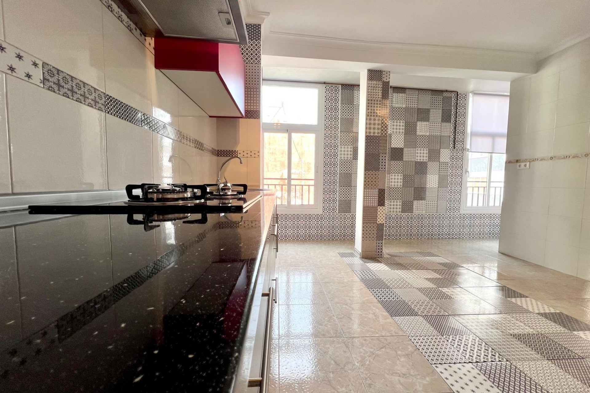 Wiederverkauf - Wohnung - Torrevieja - Paseo Maritimo