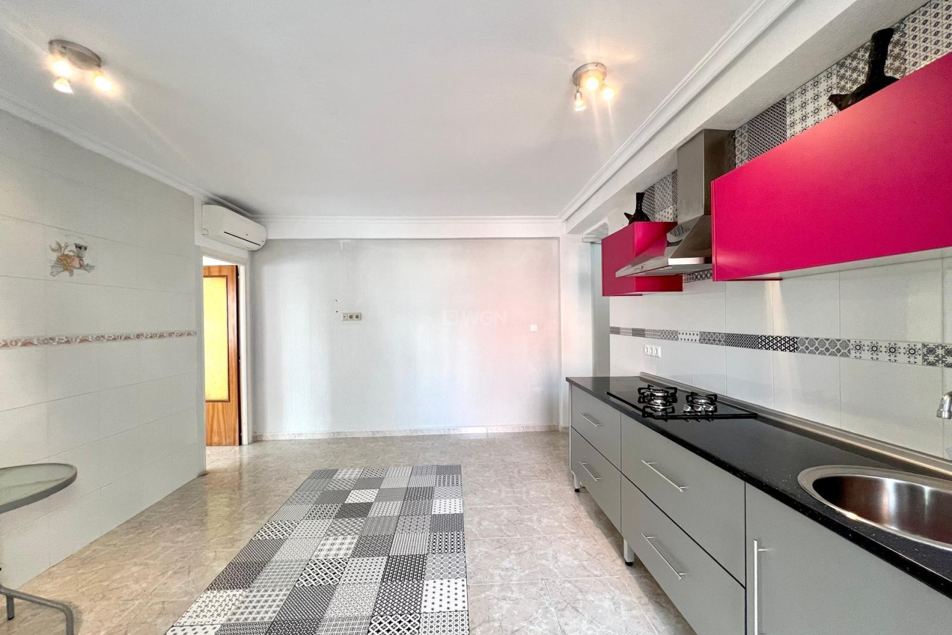 Wiederverkauf - Wohnung - Torrevieja - Paseo Maritimo