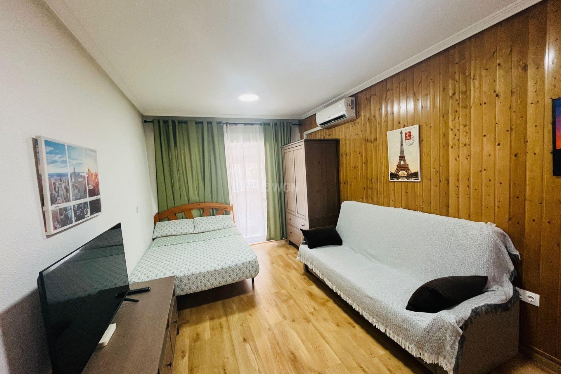 Wiederverkauf - Wohnung - Torrevieja - Playa de los Locos