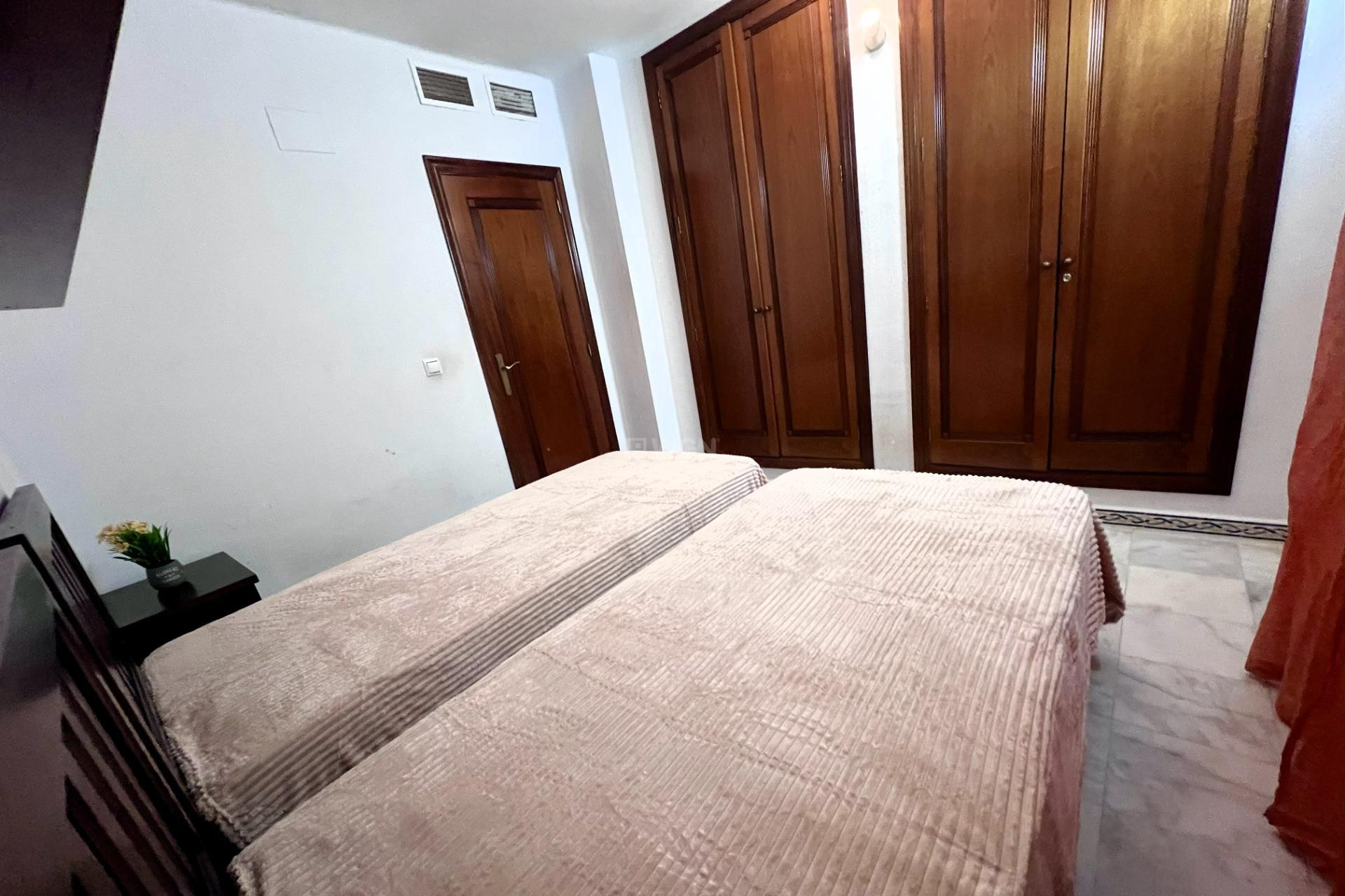 Wiederverkauf - Wohnung - Torrevieja - Playa de los Locos