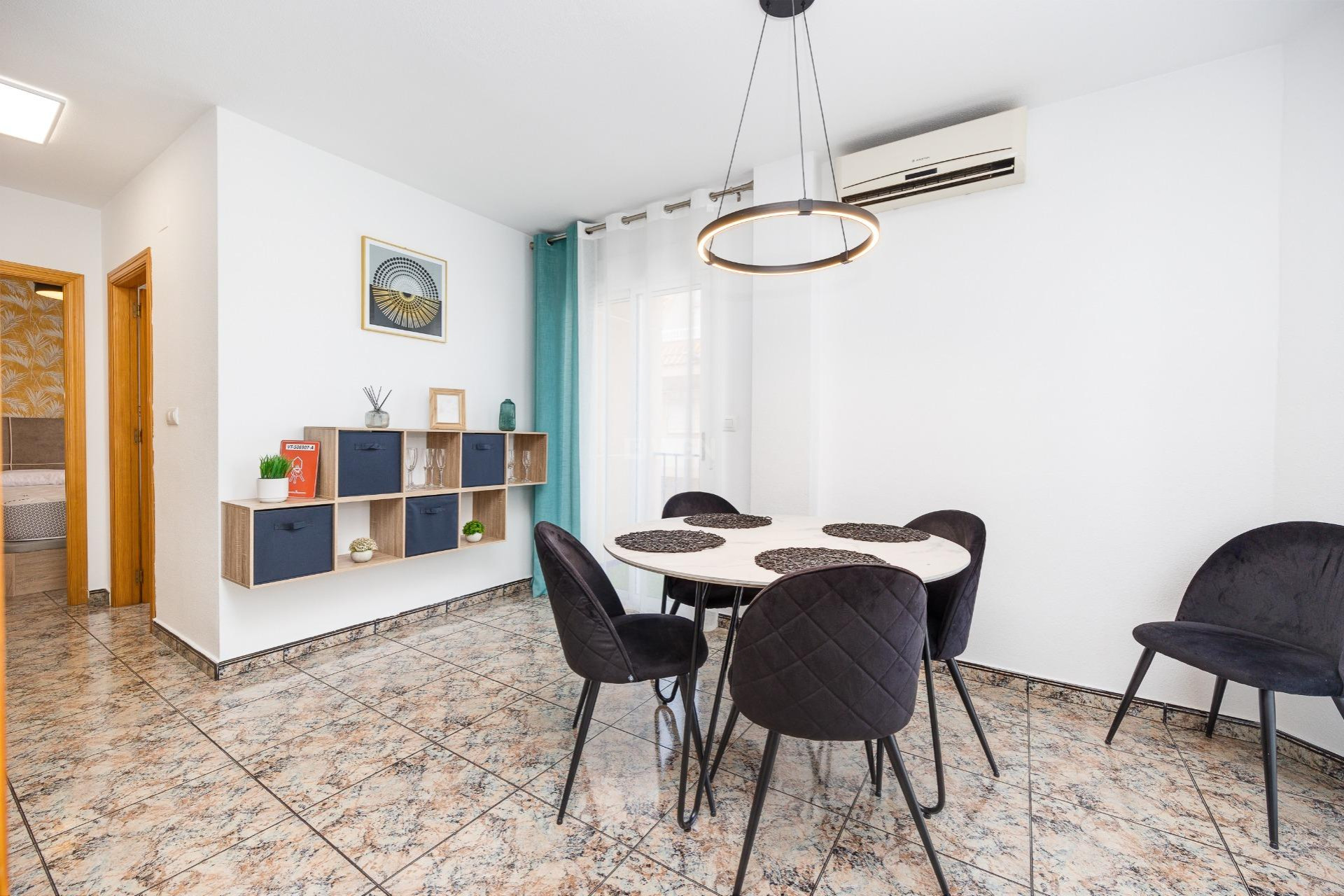 Wiederverkauf - Wohnung - Torrevieja - Playa De Los Naufragos