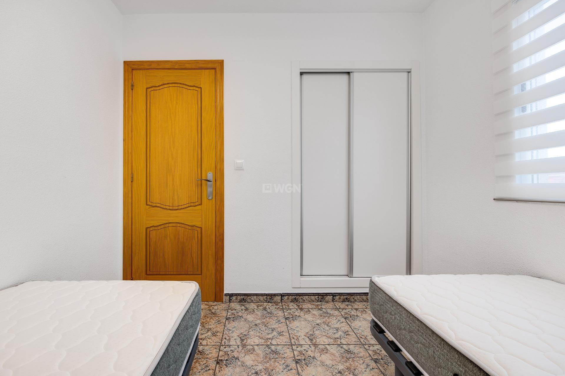 Wiederverkauf - Wohnung - Torrevieja - Playa De Los Naufragos