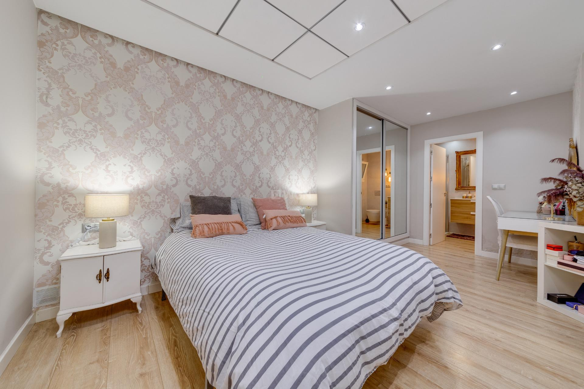 Wiederverkauf - Wohnung - Torrevieja - Playa del Cura