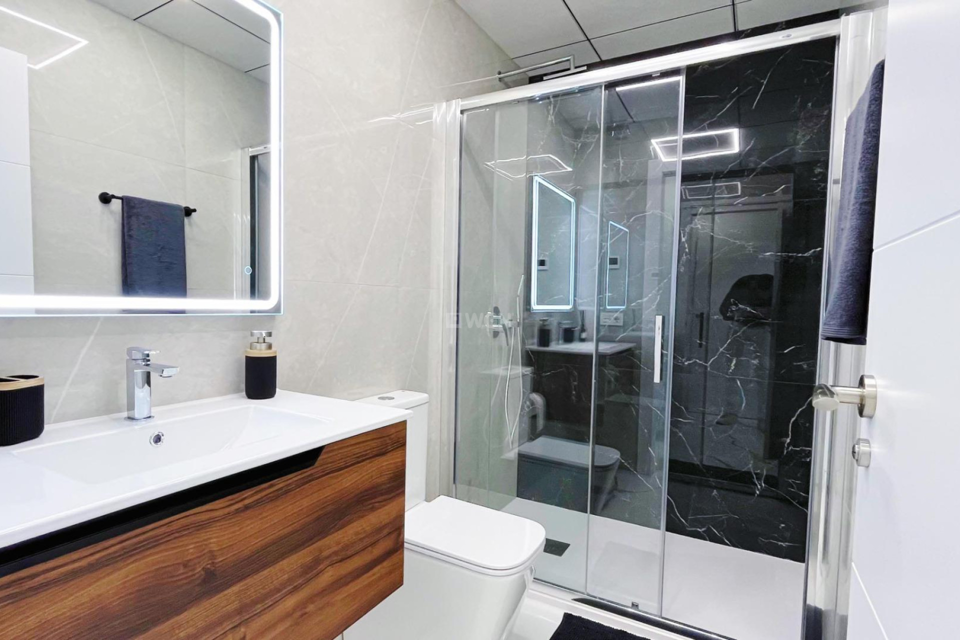 Wiederverkauf - Wohnung - Torrevieja - Playa del Cura