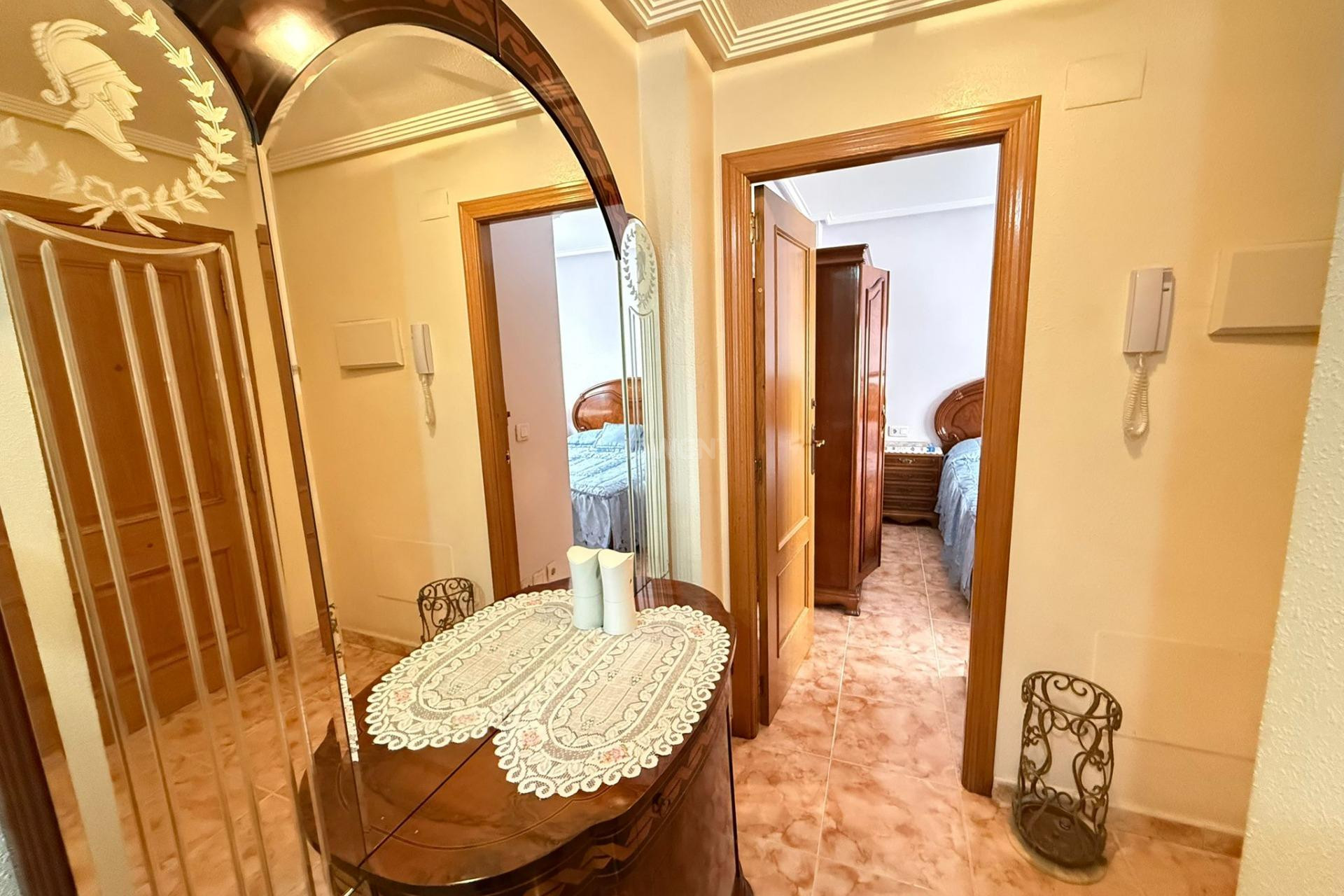 Wiederverkauf - Wohnung - Torrevieja - Playa del Cura