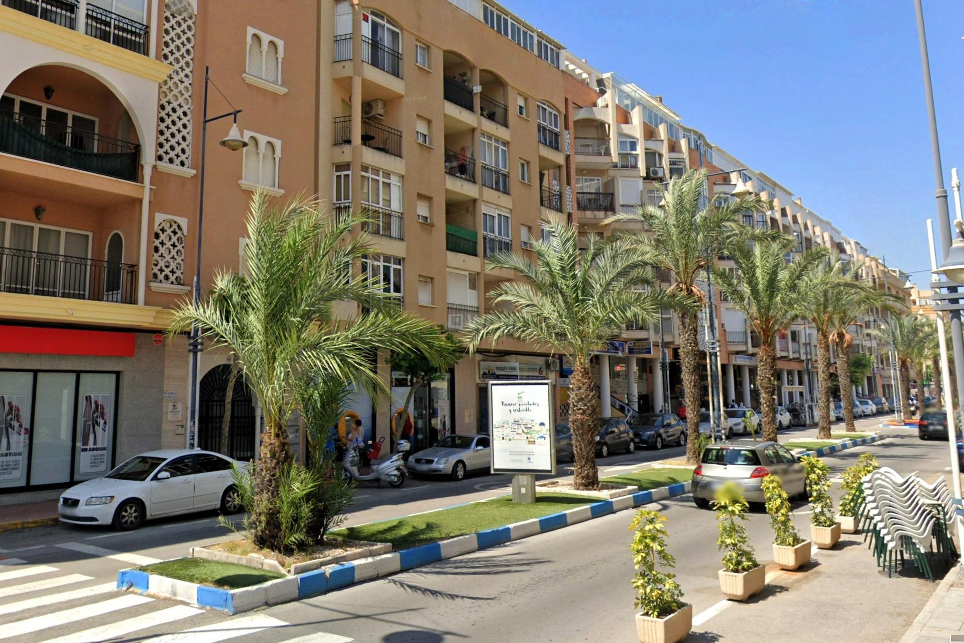 Wiederverkauf - Wohnung - Torrevieja - Playa del Cura