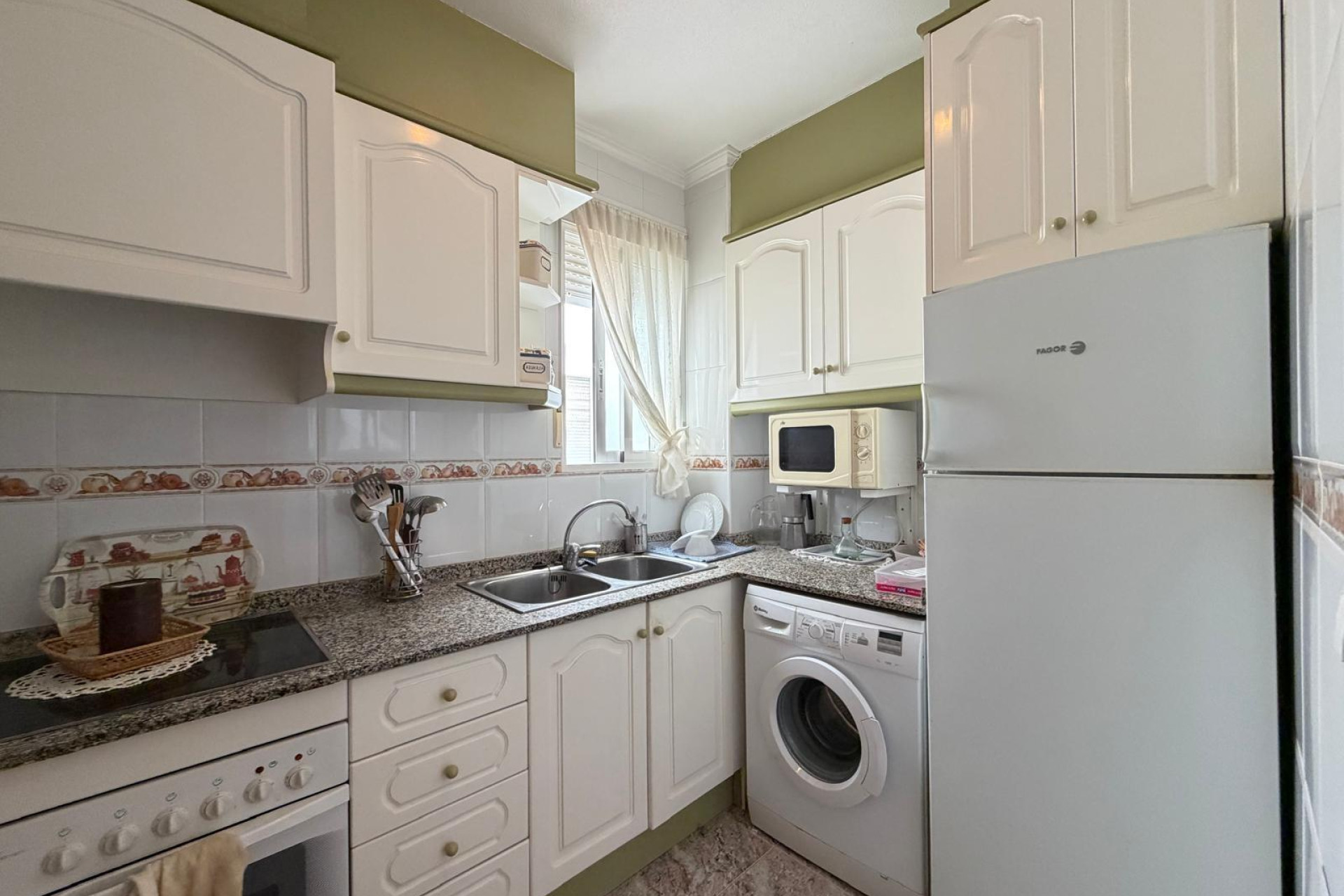 Wiederverkauf - Wohnung - Torrevieja - Playa del Cura