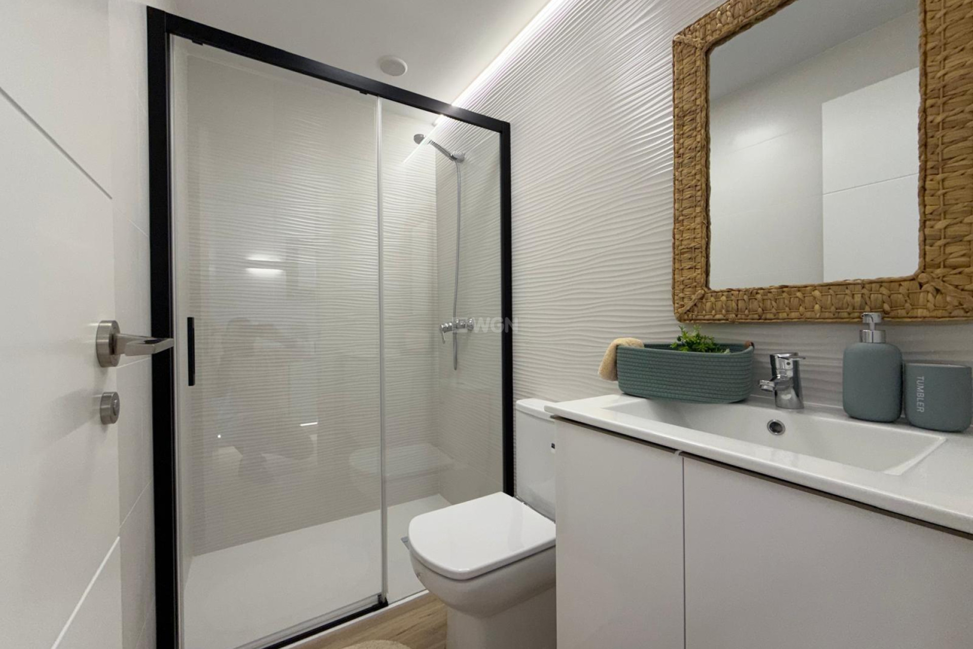 Wiederverkauf - Wohnung - Torrevieja - Punta Prima
