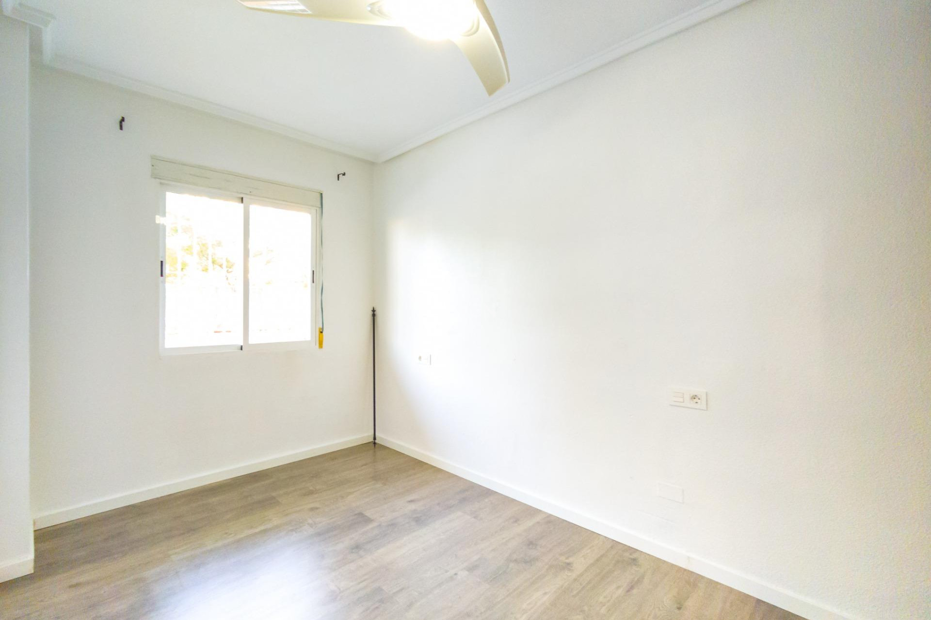 Wiederverkauf - Wohnung - Torrevieja