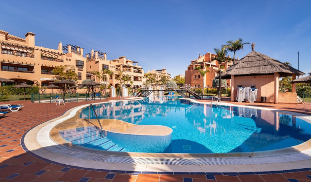 Wohnung - Wiederverkauf - Estepona - Atalaya-isdabe