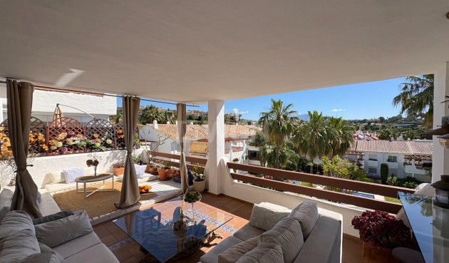 Wohnung - Wiederverkauf - Estepona - Parque Selwo Aventura