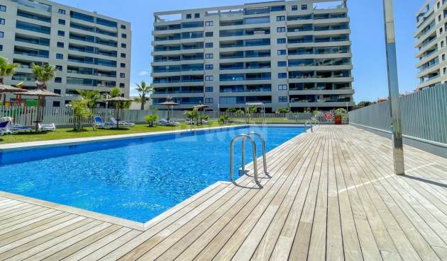 Wohnung - Wiederverkauf - Orihuela Costa - Costa Blanca