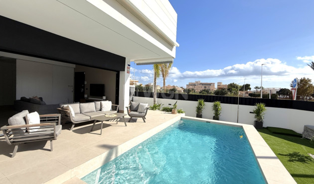 Wohnung - Wiederverkauf - Pilar de la Horadada - Costa Blanca