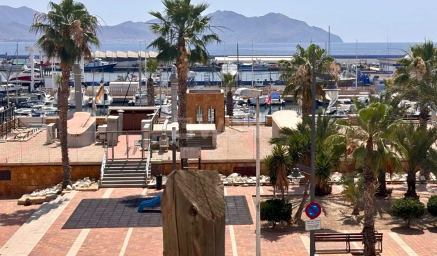 Wohnung - Wiederverkauf - Puerto de Mazarron - Centro