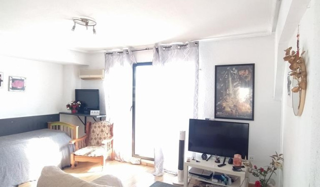 Wohnung - Wiederverkauf - Torrevieja - 20279