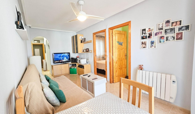 Wohnung - Wiederverkauf - Torrevieja - Centro