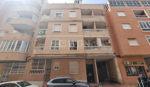 Wohnung - Wiederverkauf - Torrevieja - Centro