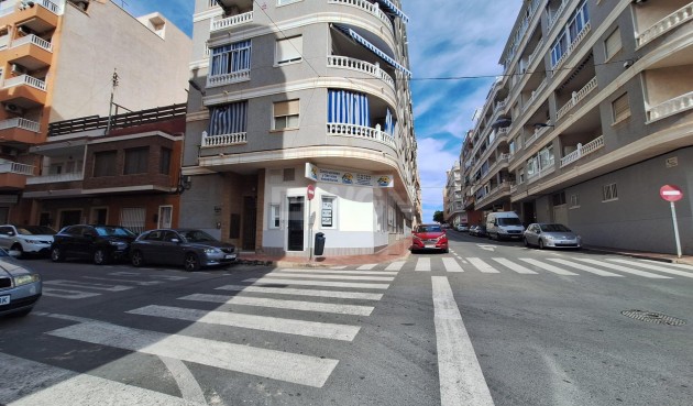 Wohnung - Wiederverkauf - Torrevieja - Estacion De Autobuses