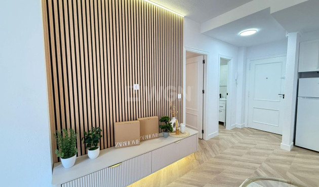 Wohnung - Wiederverkauf - Torrevieja - PARQUE DE LAS NACIONES