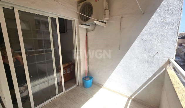 Wohnung - Wiederverkauf - Torrevieja - Playa de los Locos