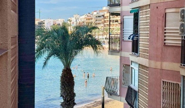 Wohnung - Wiederverkauf - Torrevieja - Playa del Cura