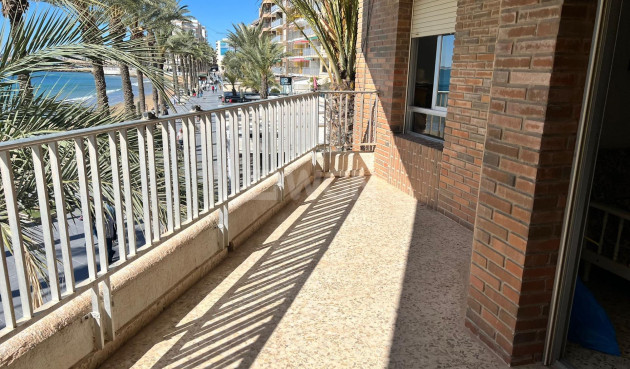 Wohnung - Wiederverkauf - Torrevieja - Playa del Cura