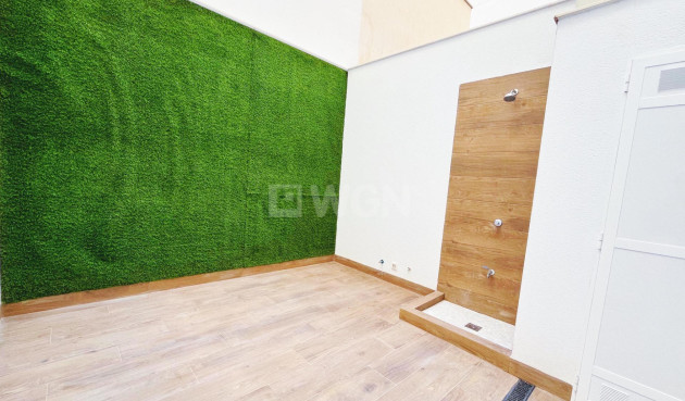 Wohnung - Wiederverkauf - Torrevieja - Playa del Cura