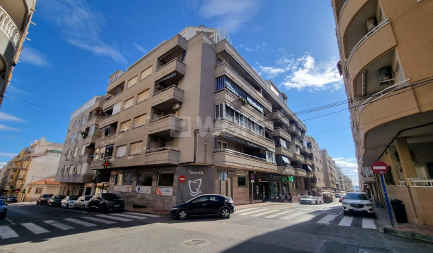 Wohnung - Wiederverkauf - Torrevieja - Playa del Cura