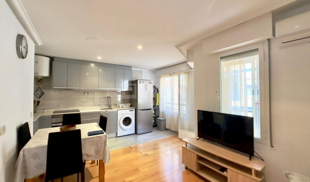 Wohnung - Wiederverkauf - Torrevieja - Torrevieja