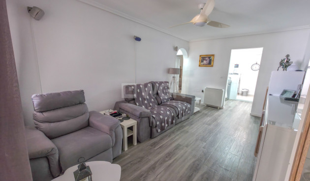 Wohnung - Wiederverkauf - Vistabella Golf Entre Naranjos - Inland