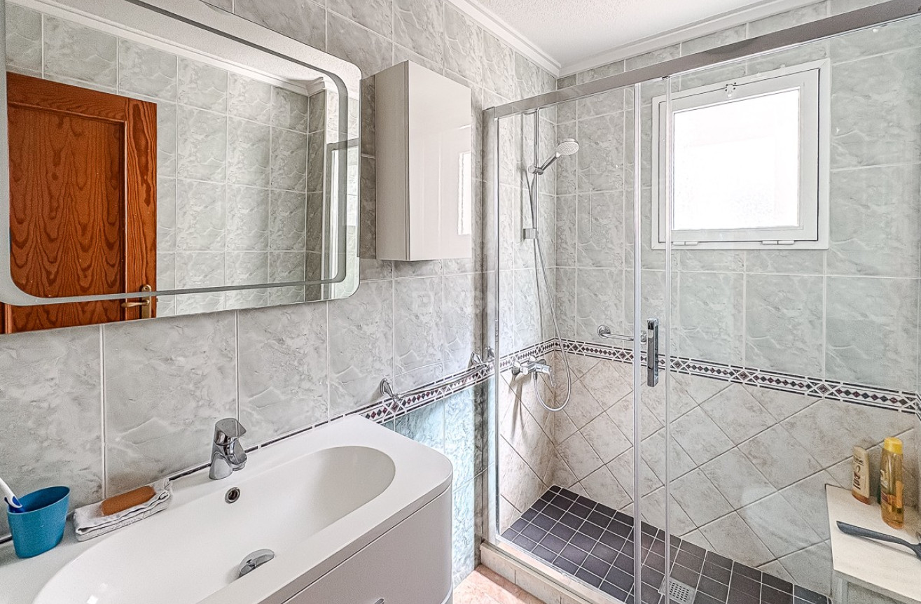 Reventa - Apartamento / piso - Torrevieja - Costa Blanca