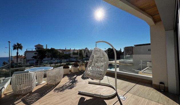Odsprzedaż - Villa - Orihuela Costa - Campoamor