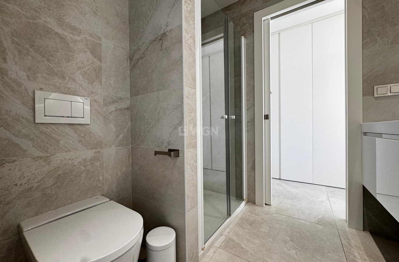 Odsprzedaż - Villa - Orihuela Costa - Campoamor