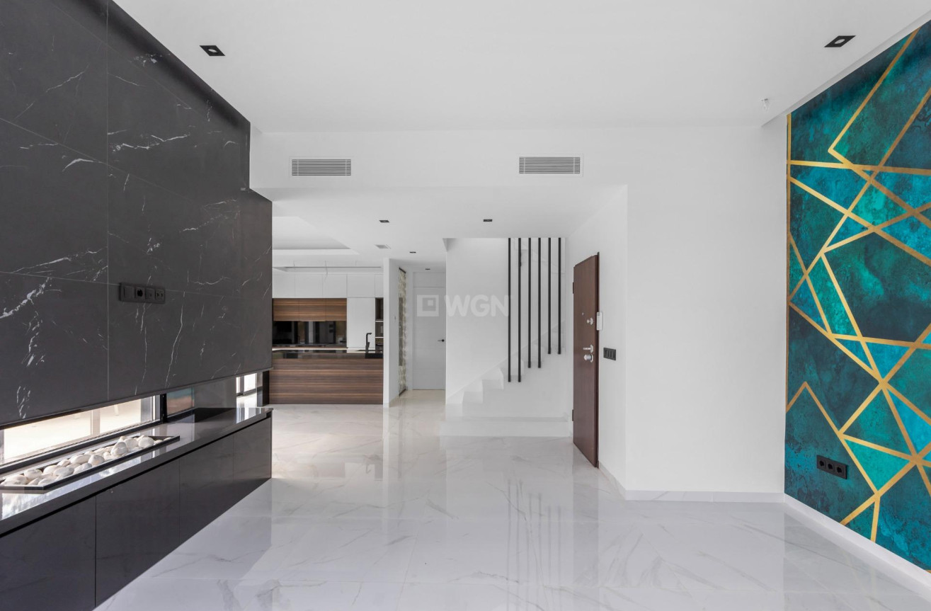 Odsprzedaż - Villa - Torrevieja - Torreta Florida