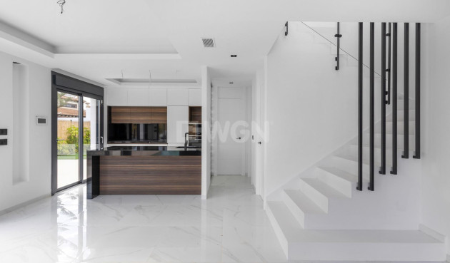 Odsprzedaż - Villa - Torrevieja - Torreta Florida