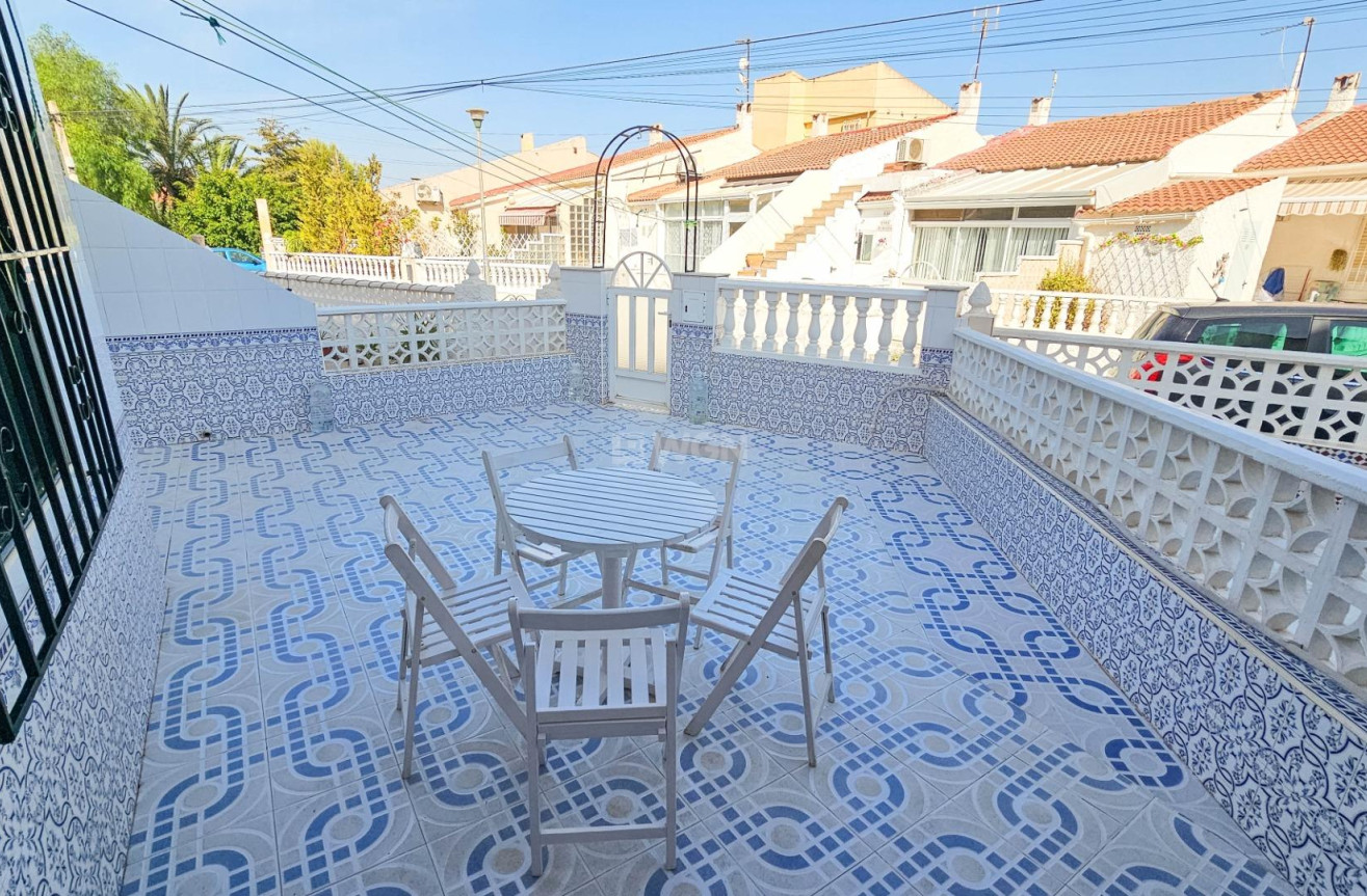 Odsprzedaż - Bungalow - Torrevieja - Torretas