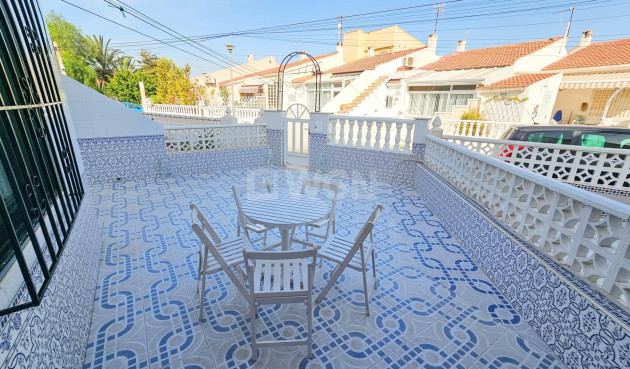 Odsprzedaż - Bungalow - Torrevieja - Torretas