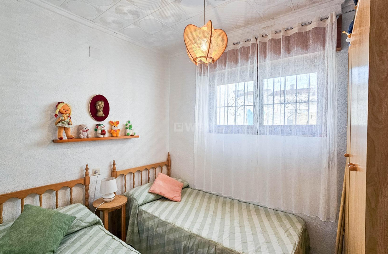 Odsprzedaż - Bungalow - Torrevieja - Torretas