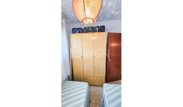 Odsprzedaż - Bungalow - Torrevieja - Torretas