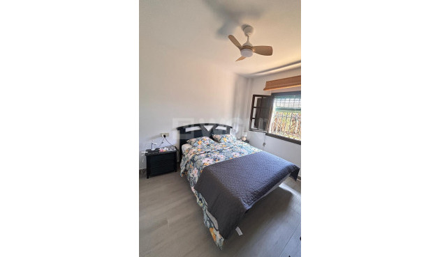 Resale - Bungalow - Torrevieja - Torre La Mata