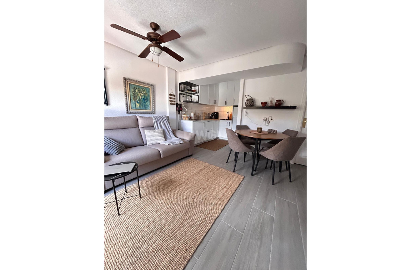 Resale - Bungalow - Torrevieja - Torre La Mata
